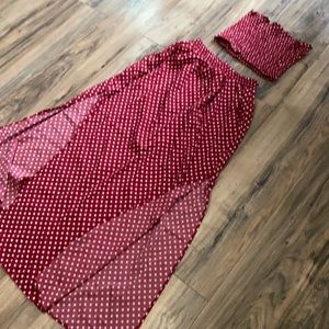 Medium two piece skirt set